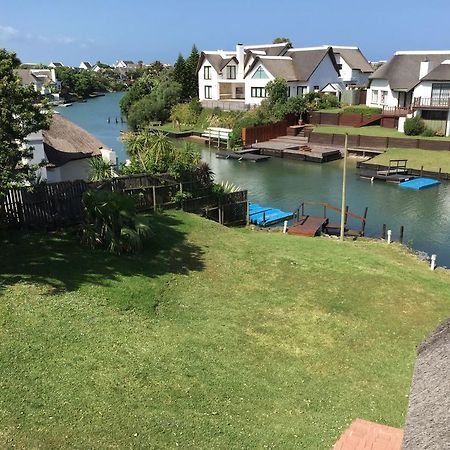 Villa Thatch House On The Canals à St Francis Bay Extérieur photo